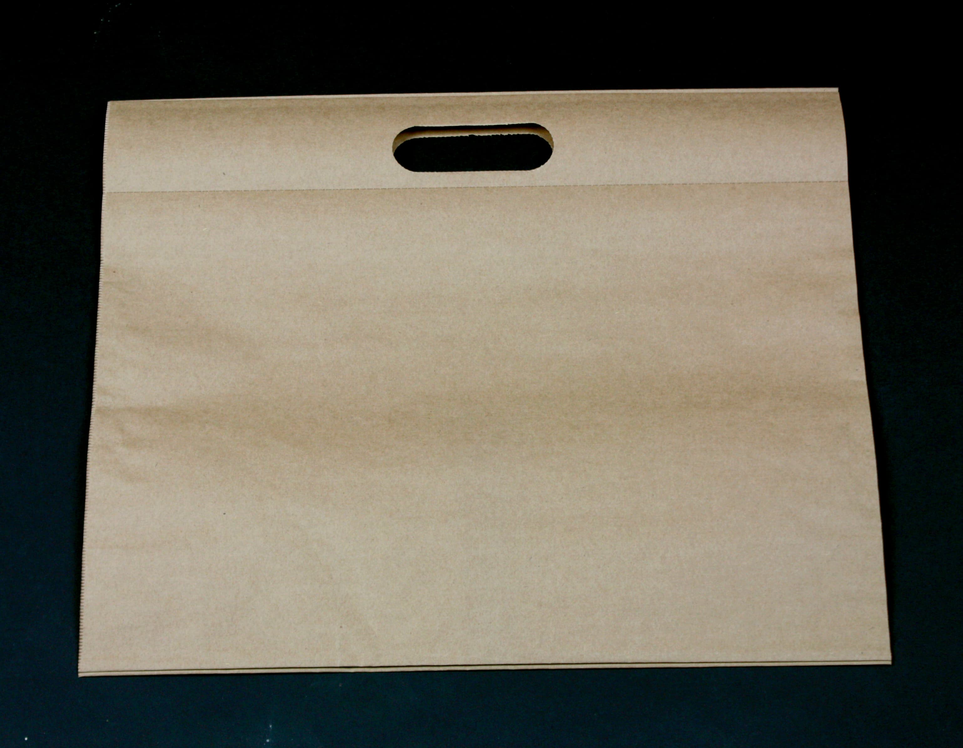 Papírová taška hnědá s průhmatem 38×12×32 cm